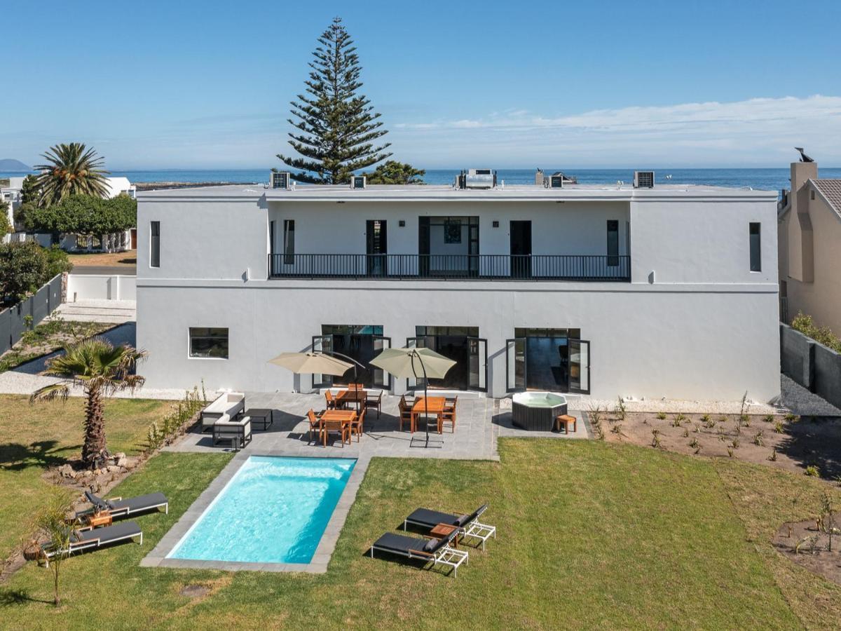 Glow Boutique Suites & Guesthouse Hermanus Buitenkant foto